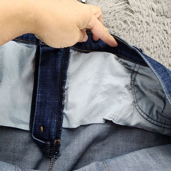 Levis Jeans Womens 24W Blue 311 Stretch High Rise Shaping Skinny Capri - Picture 11 of 14